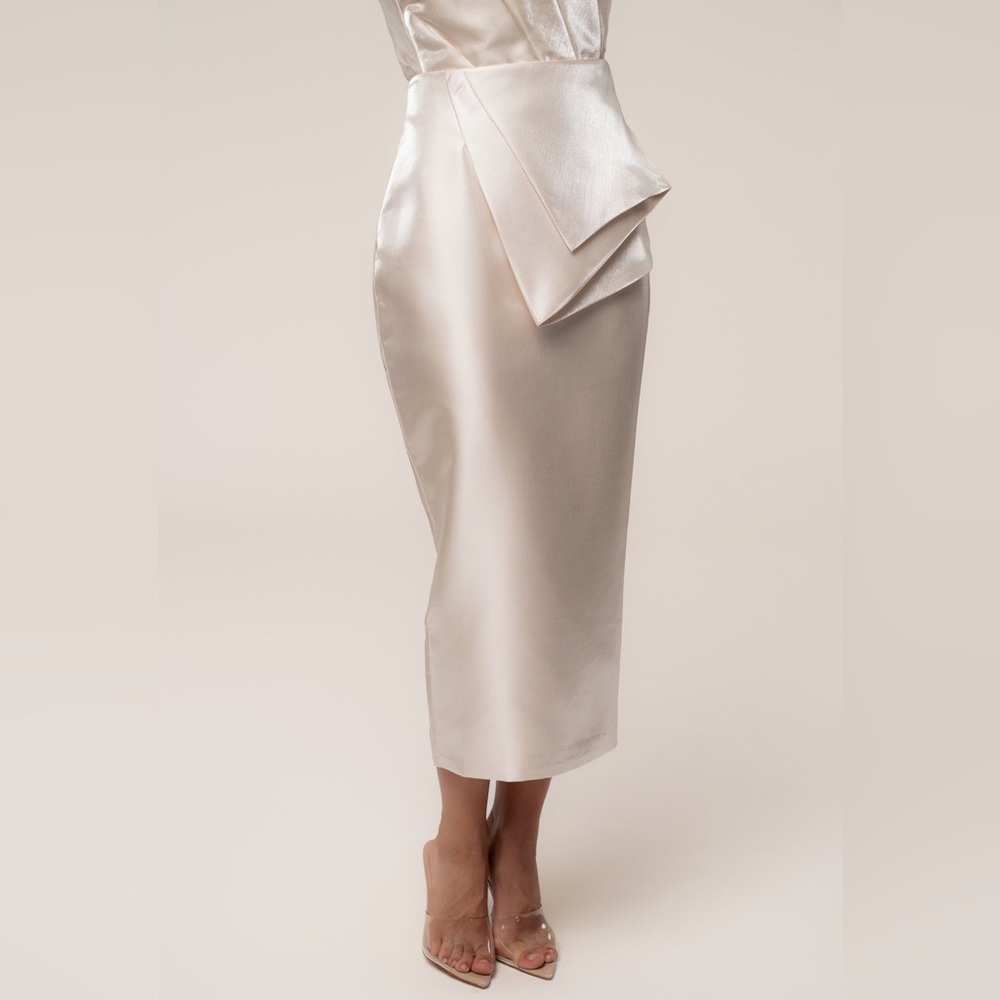 JLUXLABEL ivory cream luxurious midi skirt - Picture 2 of 10